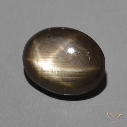 Saphir étoilé Noire naturelle ovale, 3.30 ct, Opaque