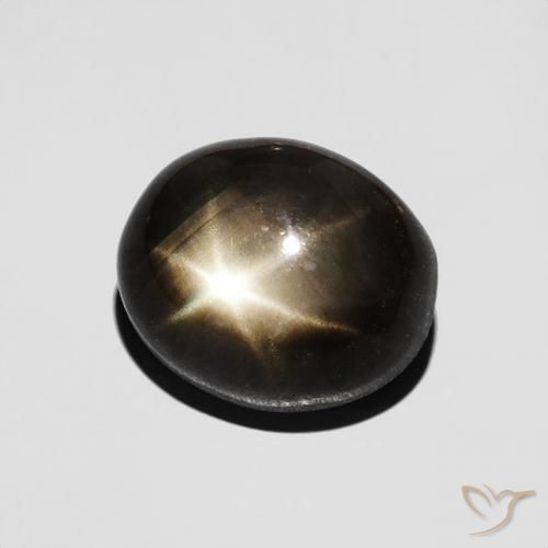 Saphir étoilé Noire naturelle ovale, 2.77 ct, Opaque