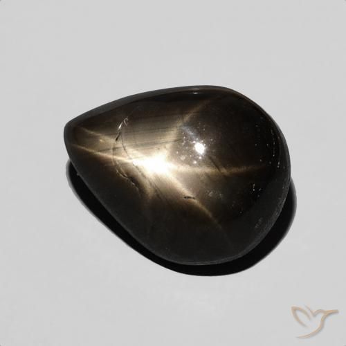 Saphir étoilé Noire naturelle En forme de poire, 4.69 ct, Opaque