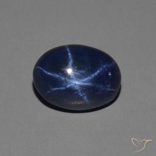 Saphir étoilé bleue naturelle coupe ovale, 1,79 ct, opaque
