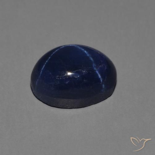 Saphir étoilé bleue naturelle coupe ovale, 1,79 ct, opaque