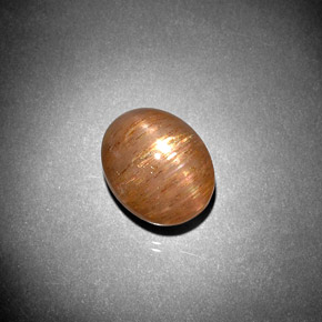 Pierre de soleil étoilée Brun doré naturelle Coupe ovale, 5.57 ct, Opaque