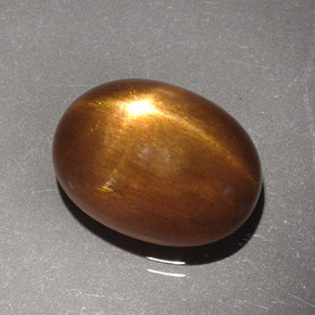 Pierre de soleil étoilée Brun doré naturelle Coupe ovale, 4.40 ct, Opaque