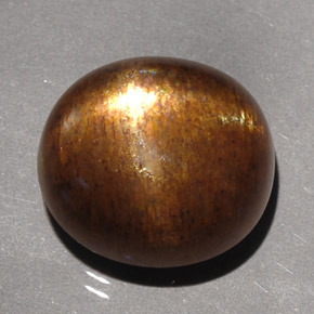 Pierre de soleil étoilée marron doré naturelle coupe ovale, 6,18 ct, opaque