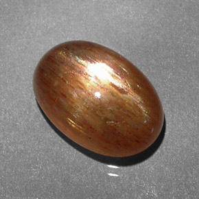 Pierre de soleil étoilée marron naturelle coupe ovale, 3,15 ct, opaque
