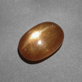 Pierre de soleil étoilée Brun doré naturelle Coupe ovale, 1.70 ct, Opaque