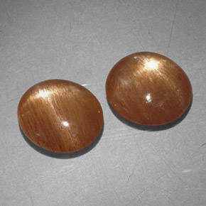 Achetez naturel ct Brun doré Pierre de soleil étoilée gems, Coupe ovale, En provenance Inde chez GemSelect. En stock, livraison internationale!