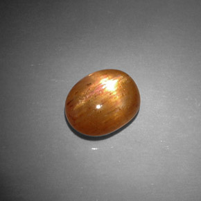 Pierre de soleil étoilée Brun doré naturelle Coupe ovale, 1.79 ct, Opaque