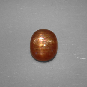 Pierre de soleil étoilée Brun doré naturelle Coupe ovale, 1.75 ct, Opaque