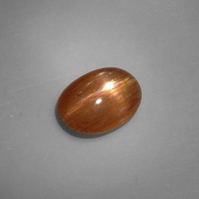 Pierre de soleil étoilée marron naturelle coupe ovale, 1,64 ct, opaque