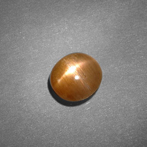 Pierre de soleil étoilée marron naturelle coupe ovale, 0,91 ct, opaque