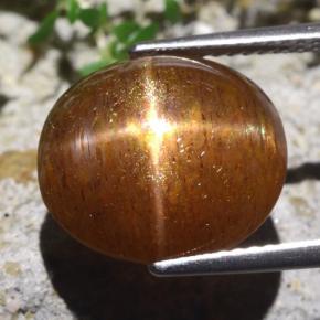 Pierre de soleil étoilée marron naturelle coupe ovale, 9,36 ct, opaque