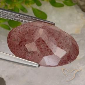 Quartz fraise Rouge moyen-foncé naturelle ovale, 9.14 ct, Translucide