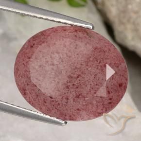 Quartz fraise Rouge moyen naturelle ovale, 12.80 ct, Translucide