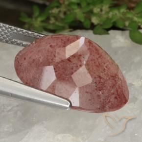 Quartz fraise Rose naturelle ovale, 11.28 ct, Translucide