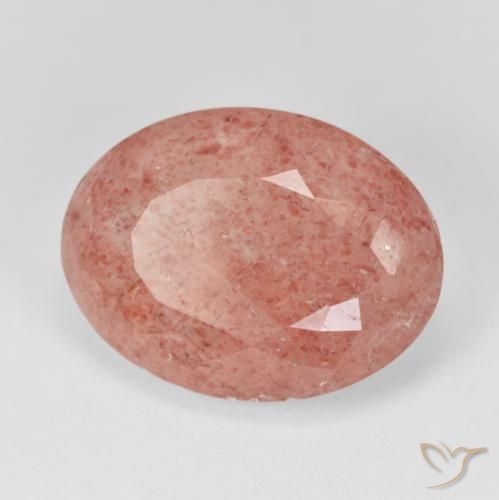 Quartz fraise Rouge moyen naturelle ovale, 17.53 ct, Translucide