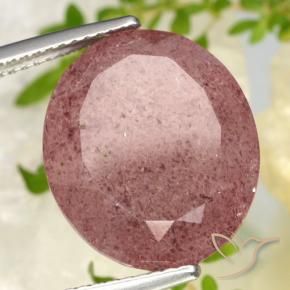 Quartz Fraise Rouge foncé naturelle ovale, 13.91 ct, Translucide