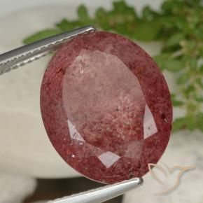 Quartz fraise Rouge Sangria naturelle ovale, 13.92 ct, Translucide