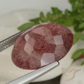 Quartz fraise Rouge Sangria naturelle ovale, 13.92 ct, Translucide