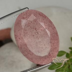 Quartz fraise Rose intense naturelle ovale, 15.28 ct, Translucide