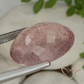 Quartz fraise Rose intense naturelle ovale, 14.16 ct, Translucide