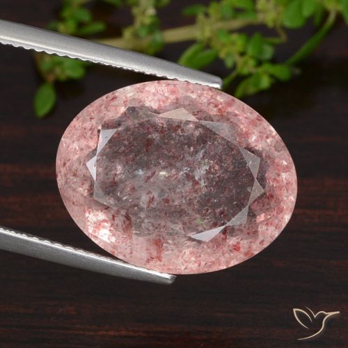 Quartz Fraise Rose intense naturelle ovale, 12.52 ct, Translucide
