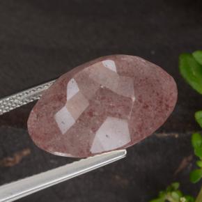 Quartz fraise Rose foncé naturelle Coupe ovale, 13.35 ct, Translucide