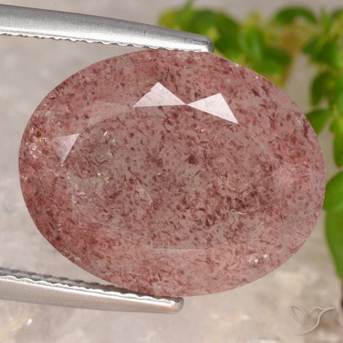 Quartz Fraise Rose moyen naturelle ovale, 10.20 ct, Translucide