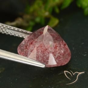 Quartz fraise Rose foncé naturelle Tour, 4.31 ct, Translucide