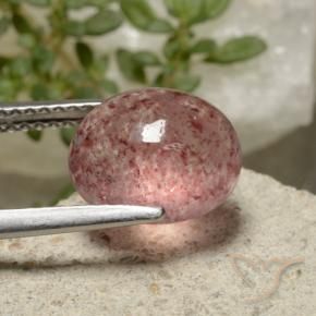 Quartz fraise Rose naturelle ovale, 3.67 ct, Translucide