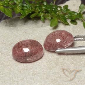 Shop natural 9.10ct Rose Quartz fraise gems, ovale, from Russie at GemSelect. In stock, global shipping!