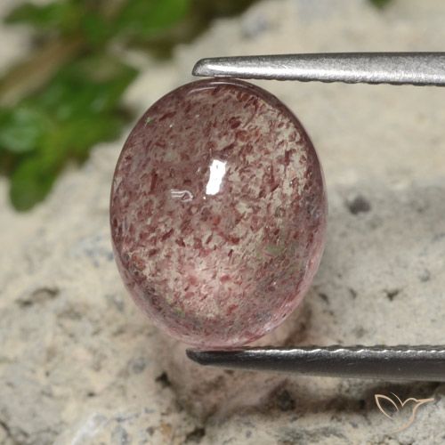 Quartz Fraise Rose naturelle ovale, 3.36 ct, Translucide