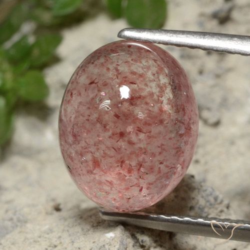 Quartz fraise Rose moyen naturelle Coupe ovale, 4.68 ct, Translucide