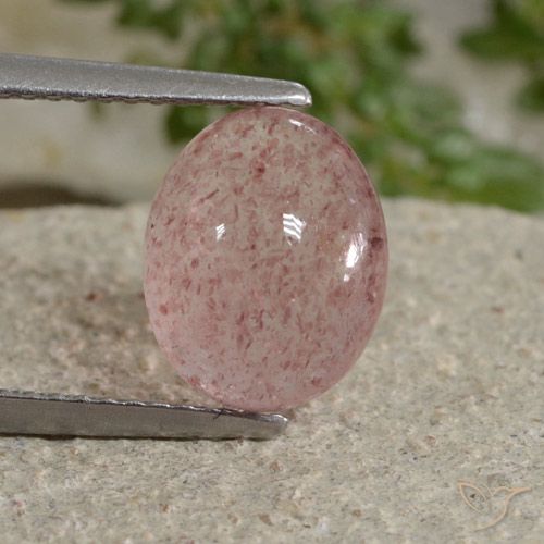 3.43ct Naturel Rose moyen Quartz fraise, ovale, Translucide