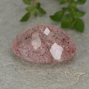 Quartz fraise Rose naturelle ovale, 5.79 ct, Translucide