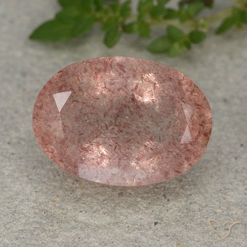 6.40ct Naturel Rose moyen Quartz Fraise, ovale, Translucide