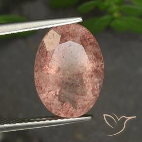 Quartz fraise Rose naturelle ovale, 5.61 ct, Translucide