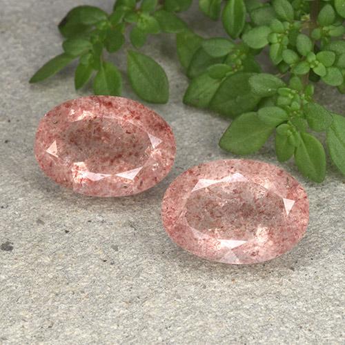 Achetez naturel 10,59ct rose quartz fraise gems, coupe ovale, en provenance russie chez gemselect. en stock, livraison internationale!