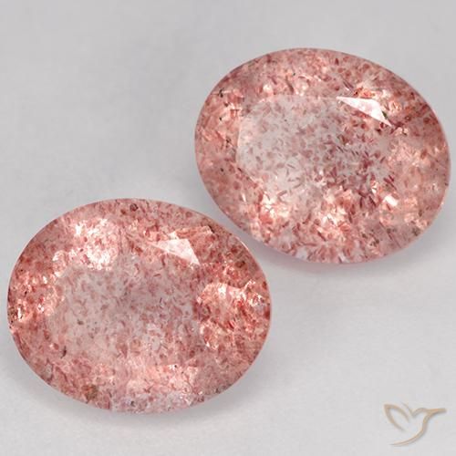 Shop natural 6.35ct Rose léger Quartz fraise gems, ovale, from Russie at GemSelect. In stock, global shipping!