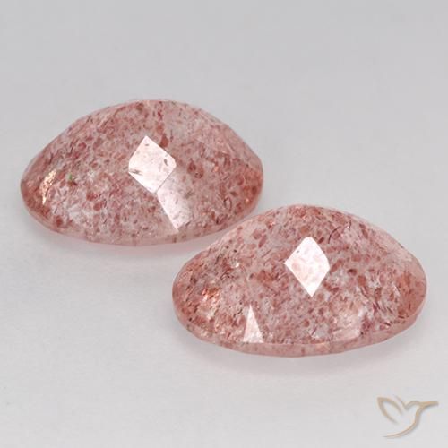 Shop natural 6.35ct Rose léger Quartz fraise gems, ovale, from Russie at GemSelect. In stock, global shipping!