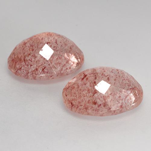 Achetez naturel 7.06ct Rose moyen-léger Quartz fraise gems, Coupe ovale, En provenance Russie chez GemSelect. En stock, livraison internationale!
