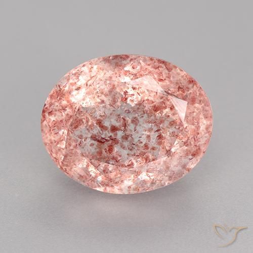 Quartz Fraise Rose clair naturelle ovale, 4.27 ct, Translucide