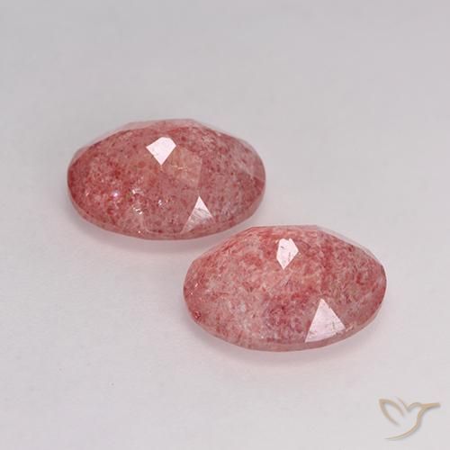 Shop natural 5.96ct Rouge moyen Quartz fraise gems, ovale, from Russie at GemSelect. In stock, global shipping!