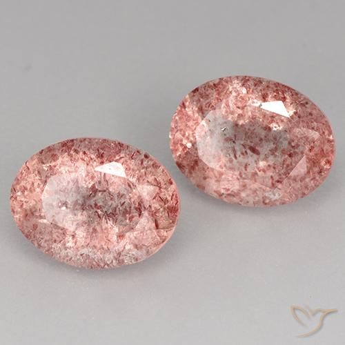 Shop natural 3.52ct Rose léger Quartz fraise gems, ovale, from Brésil at GemSelect. In stock, global shipping!