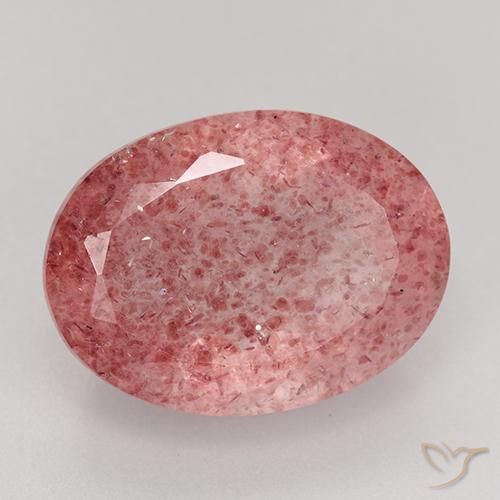 Quartz fraise Rouge foncé naturelle ovale, 9.24 ct, Translucide