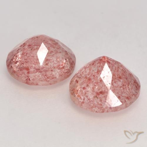 Shop natural 2.47ct Rose moyen Quartz fraise gems, Tour, from Russie at GemSelect. In stock, global shipping!