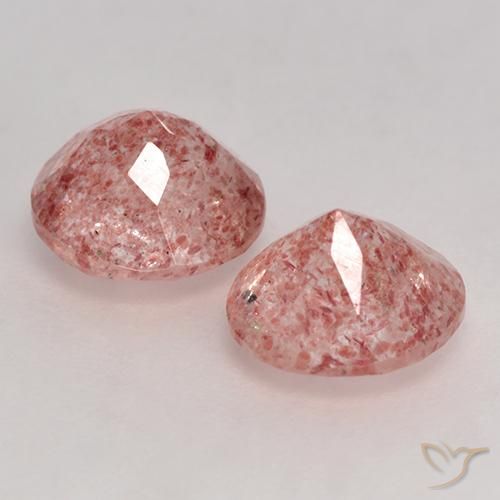 Shop natural 2.38ct Rose léger Quartz fraise gems, Tour, from Russie at GemSelect. In stock, global shipping!