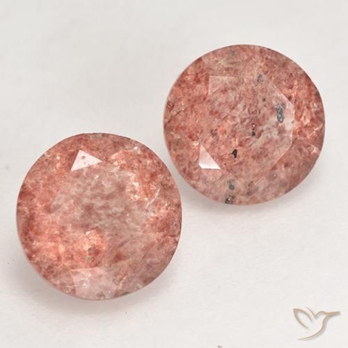 Shop natural 2.45ct Rose Quartz Fraise gems, Tour, from Russie at GemSelect. In stock, global shipping!