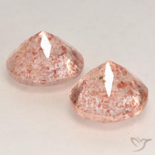 Shop natural 2.44ct Rose orangé léger Quartz Fraise gems, Tour, from Russie at GemSelect. In stock, global shipping!
