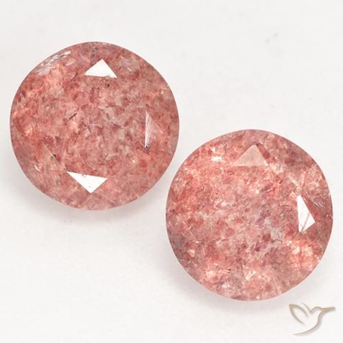 Shop natural 2.25ct Rose Quartz Fraise gems, Tour, from Russie at GemSelect. In stock, global shipping!